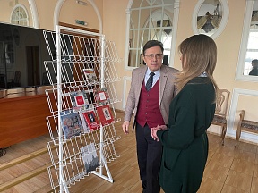 О передаче книг библиотеке имени А.С.Пушкина О передаче книг библиотеке имени А.С.Пушкина