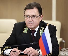 Поздравление Генерального консула России в Бресте О.Мурашева по случаю Дня России